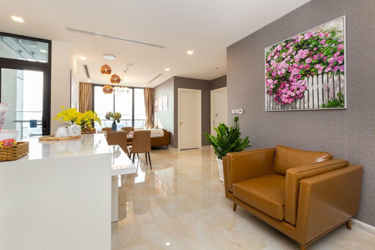 D-Home -5Star-3Bedrooms-Airport Pick-Up,Balcony180,D1, Hcmc * TP. Hồ Chí Minh