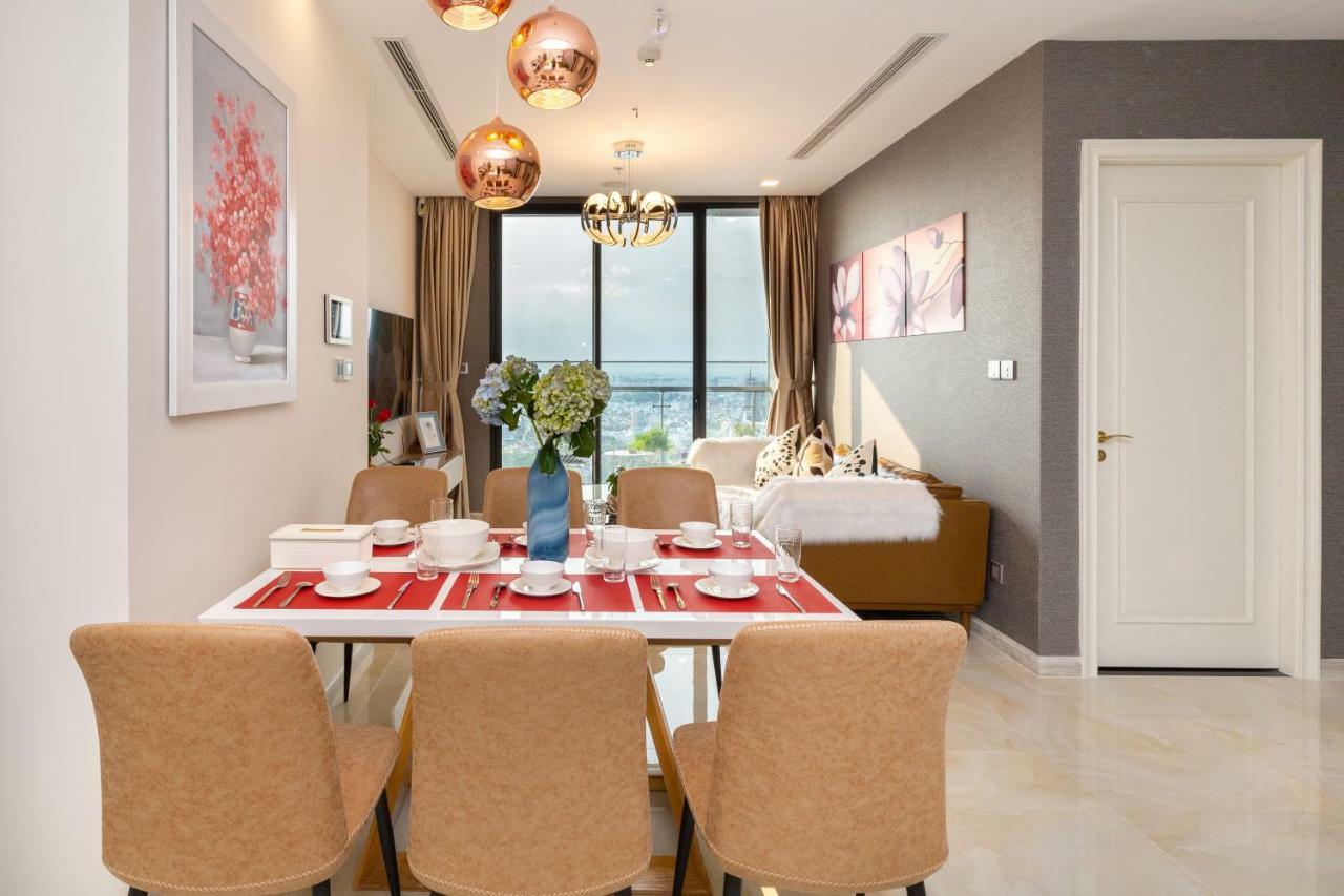 Khách sạn hẻo lánh D-Home -5Star-3Bedrooms-Airport Pick-Up,Balcony180,D1, Hcmc TP. Hồ Chí Minh