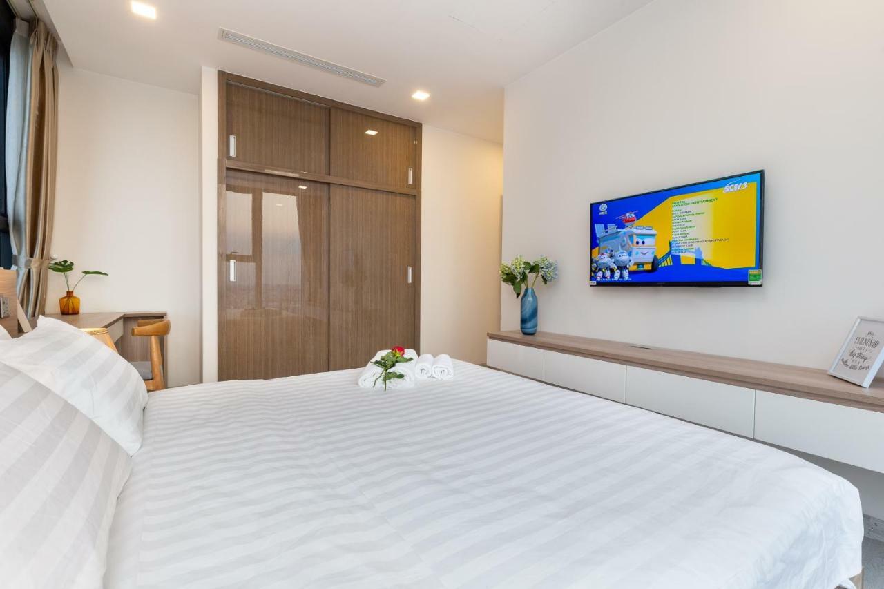D-Home -5Star-3Bedrooms-Airport Pick-Up,Balcony180,D1, Hcmc * TP. Hồ Chí Minh